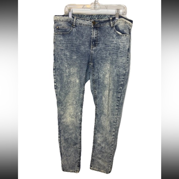 Rebel By Right Woman’s Skinny Jeans Plus Size 18 - Picture 1 of 5